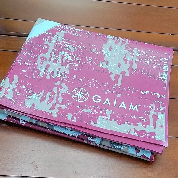GAIAM Other - 🙆‍♀️ GAIAM YOGA MAT